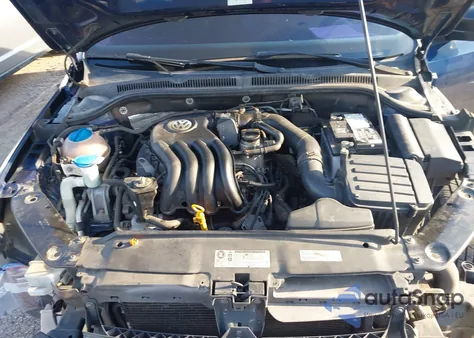 2013 Volkswagen Jetta 2.0L S z USA, uszkodzony, nr VIN 3VW2K7AJ4DM369611